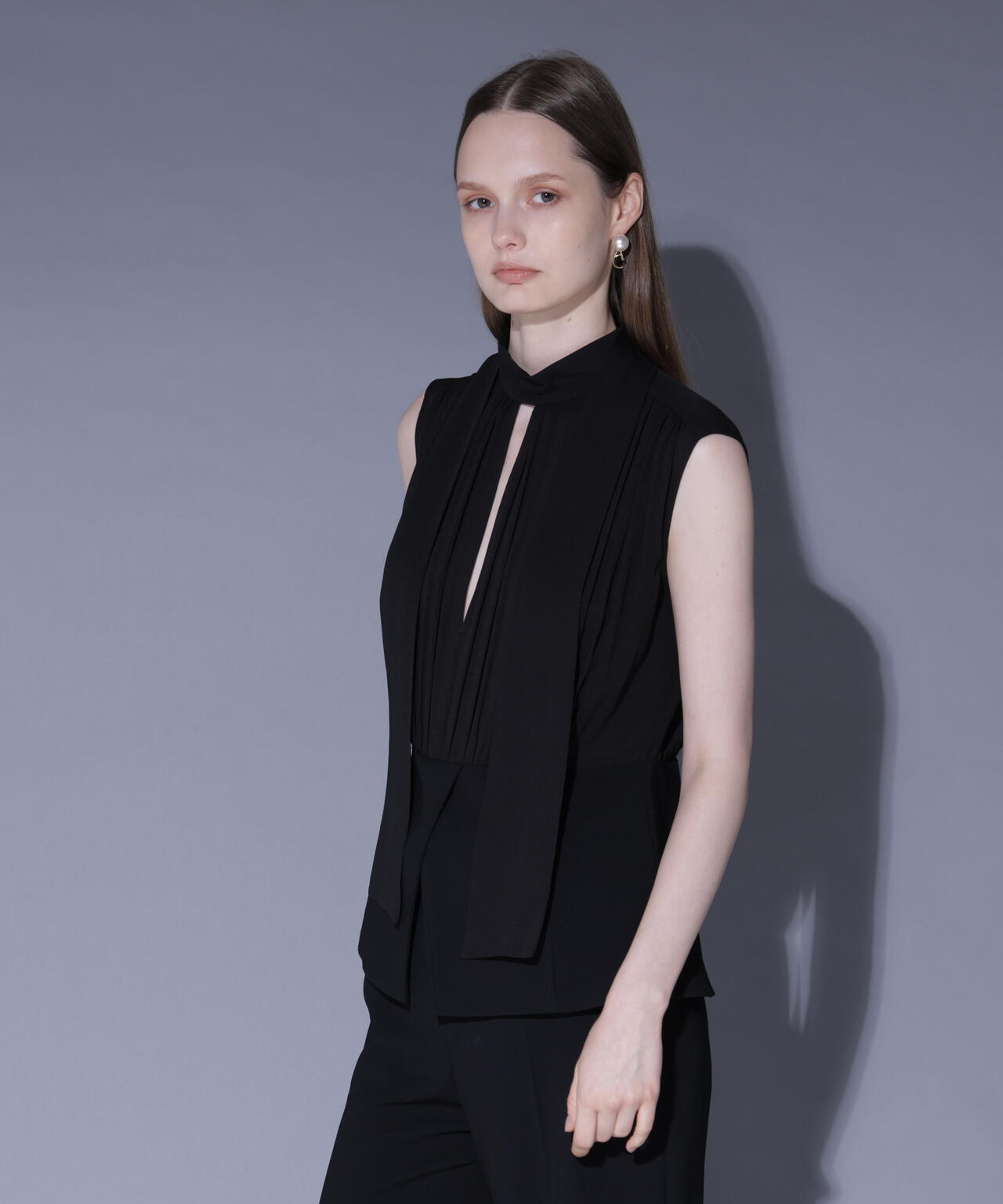 シルクレイヤードペプラムブラウス_