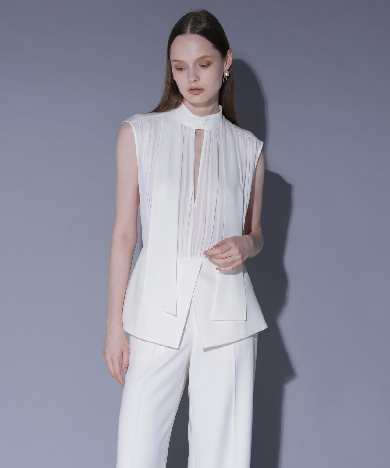 シルクレイヤードペプラムブラウス_