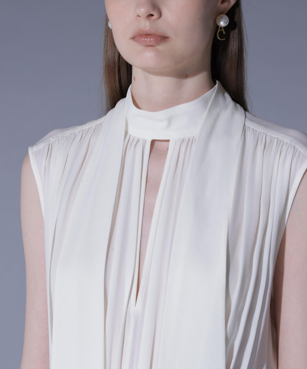 シルクレイヤードペプラムブラウス_