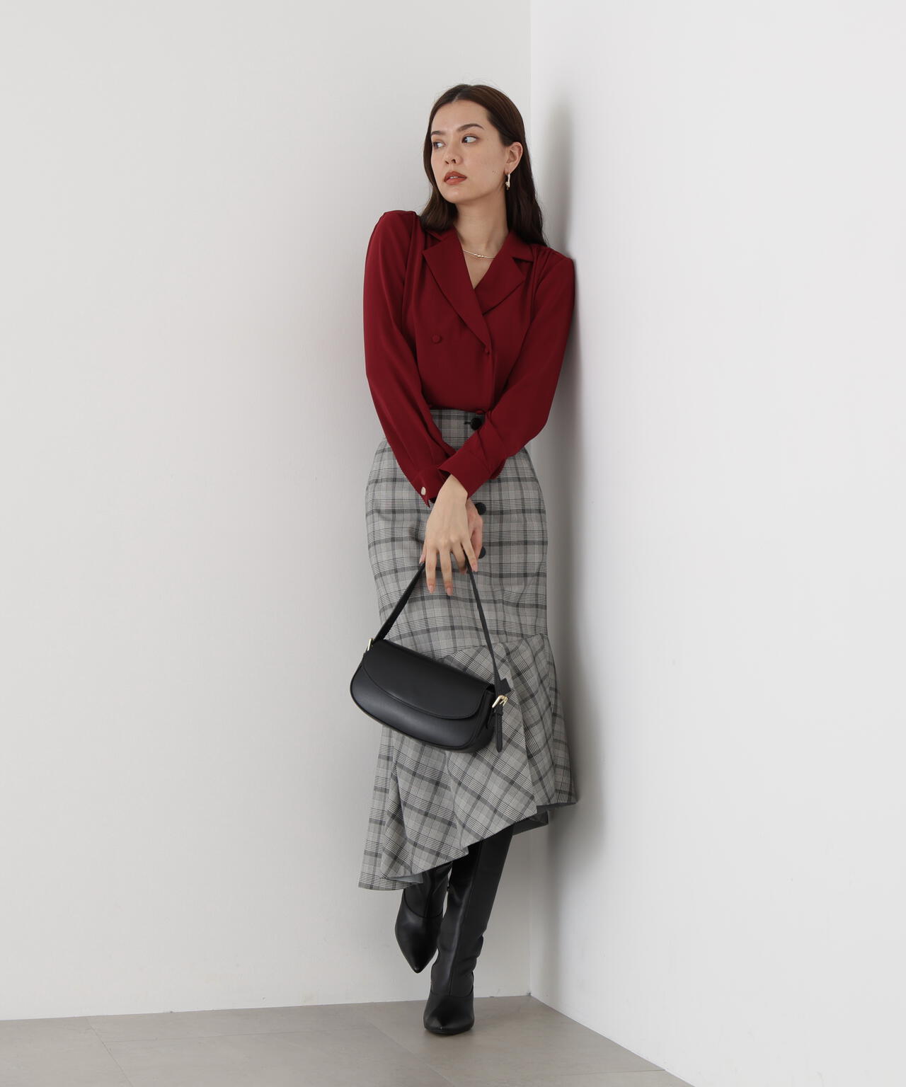 &liebe アントン Alexander McQueen Oversized Sneaker 'Black Silver Lust Red