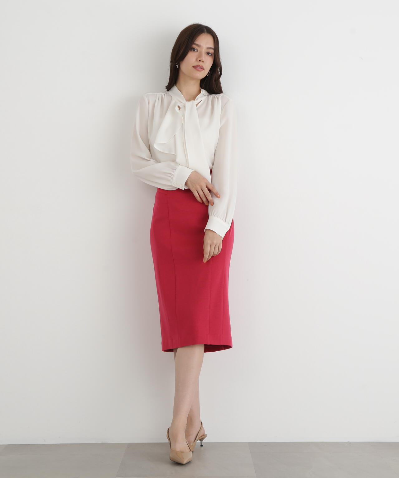 ［WEB/店舗限定カラー］ウールスムースカッティングタイトスカート