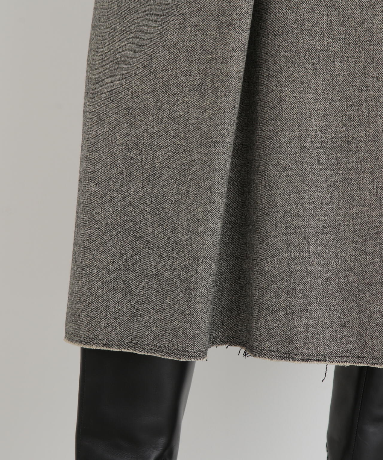 クラシカルツイードレザーベルト付きスカート