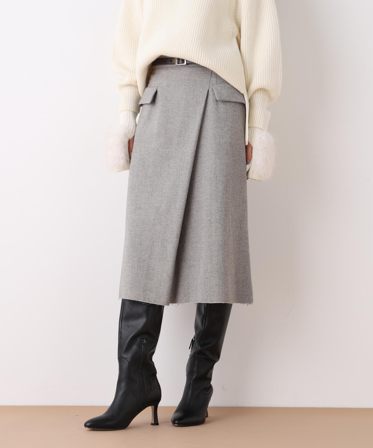 クラシカルツイードレザーベルト付きスカート
