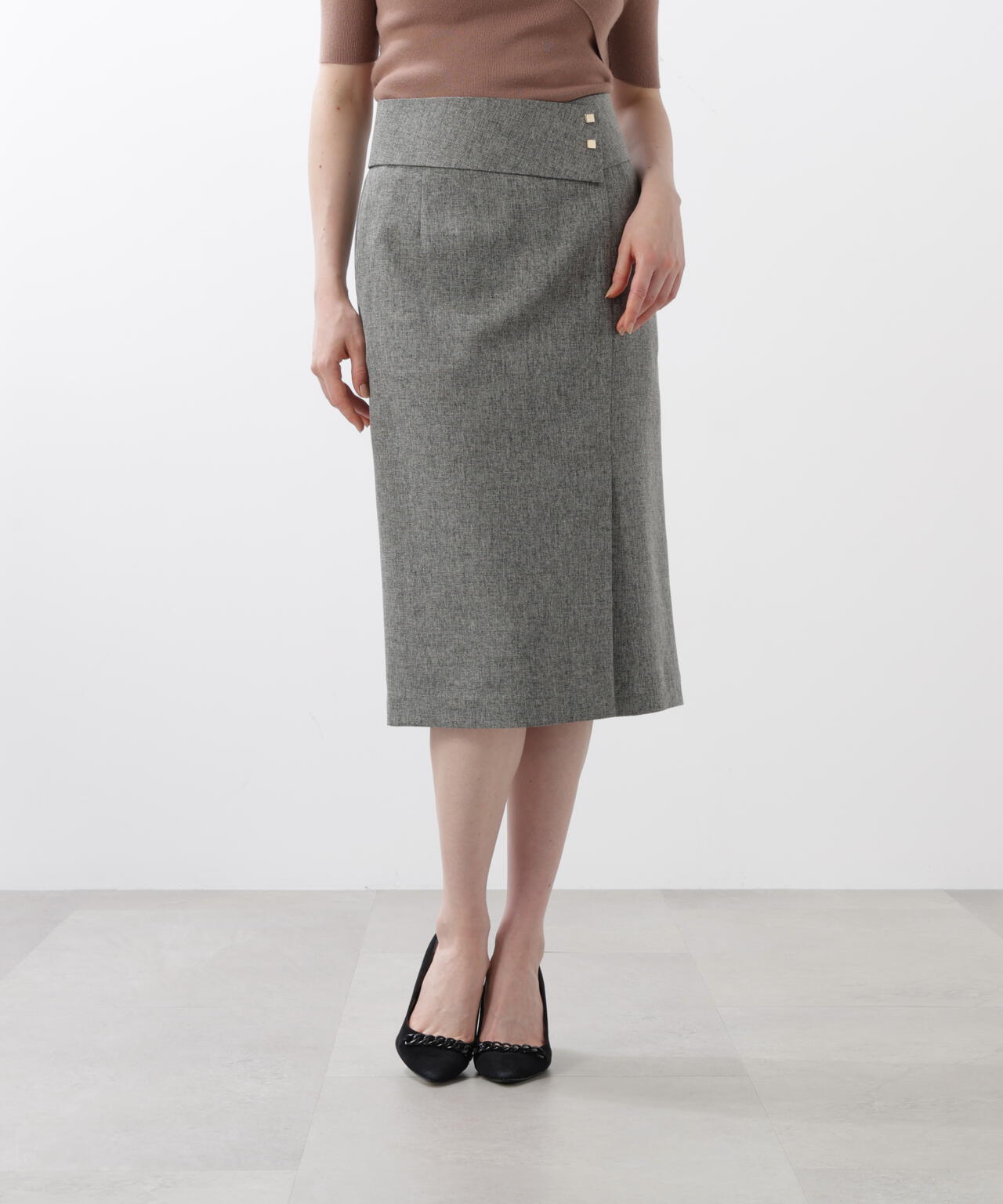 ワイドベルト付きスカート