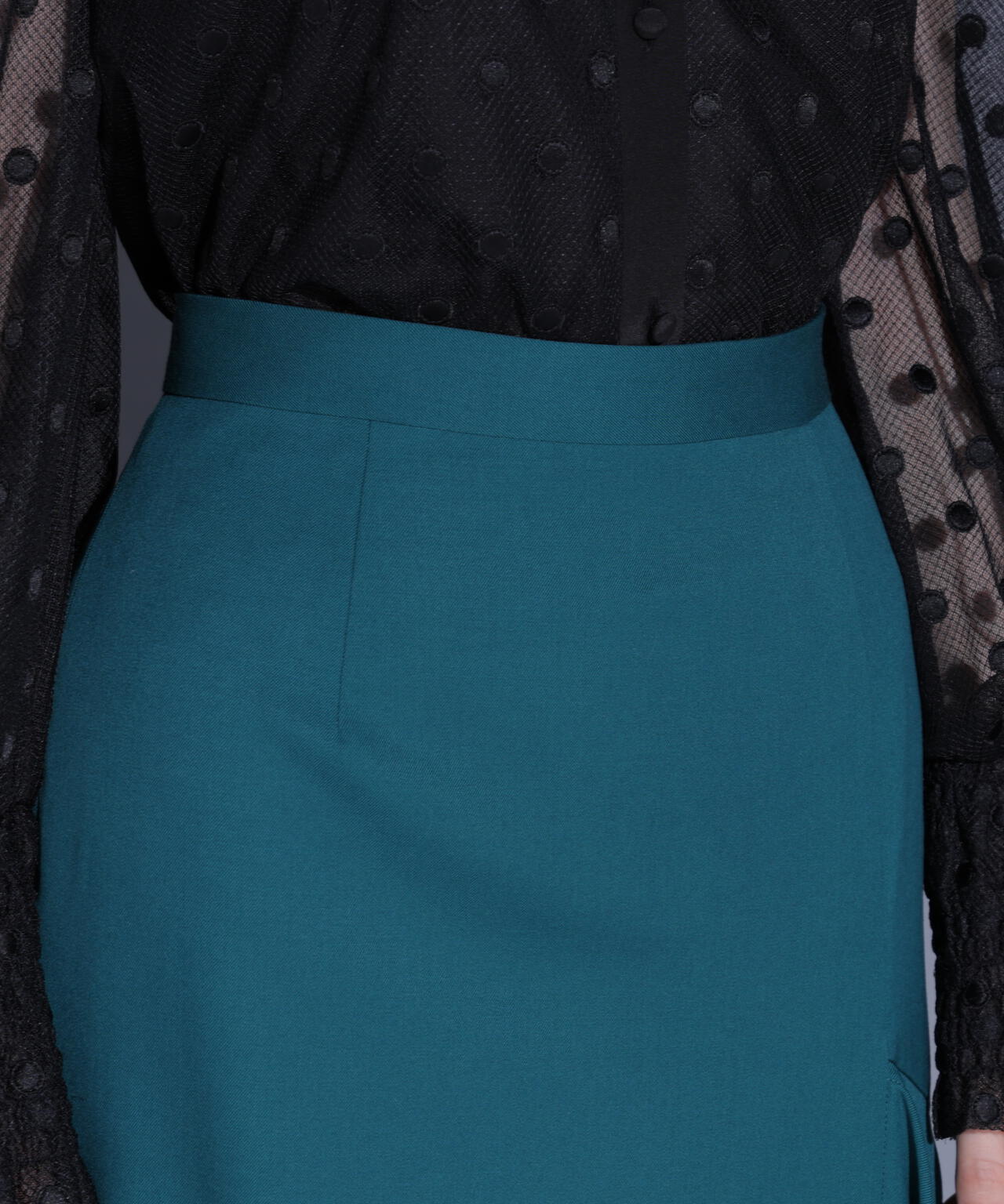 アシンメトリーヘムスカート_