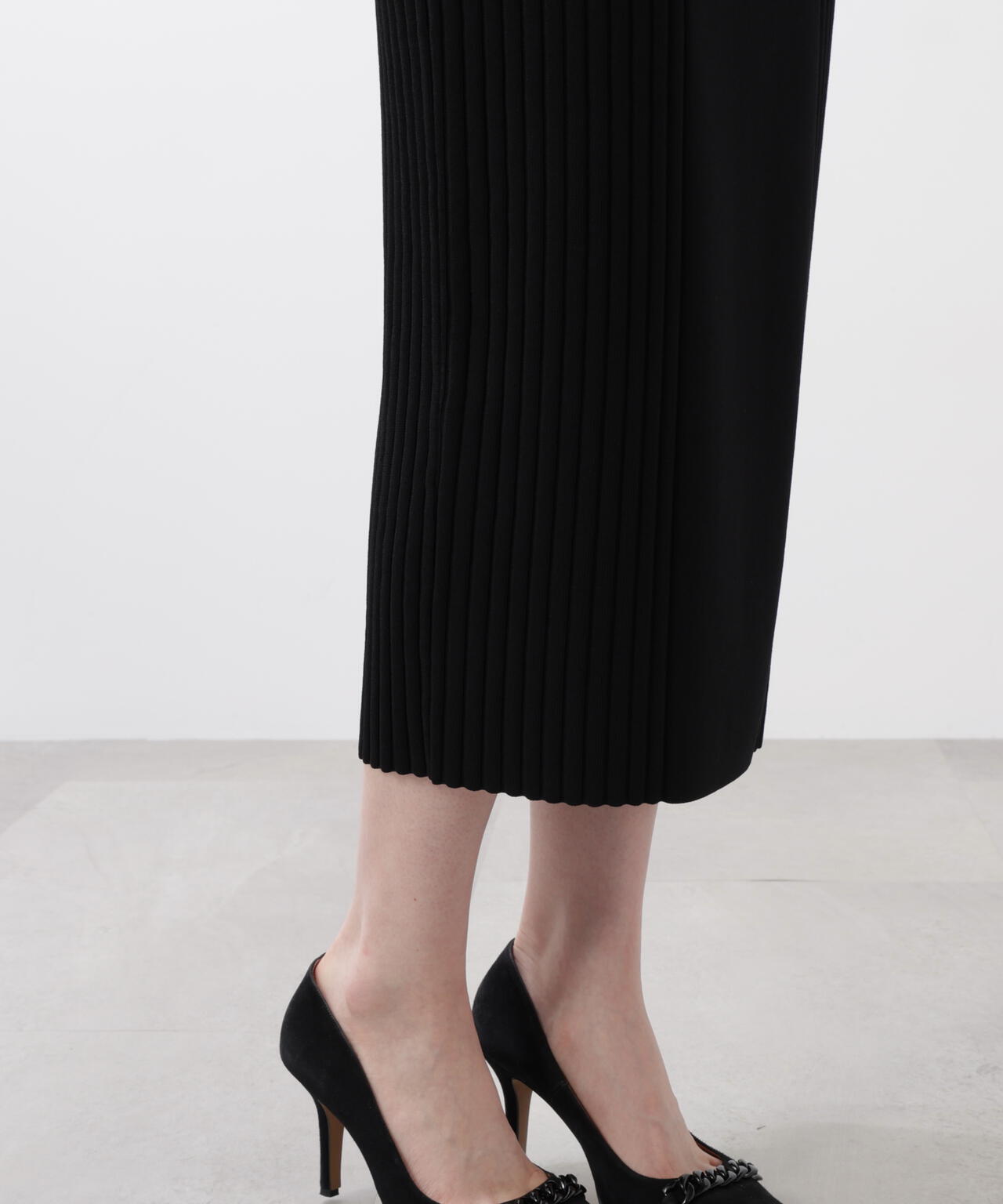 ベルト付き総針ニットタイトスカート