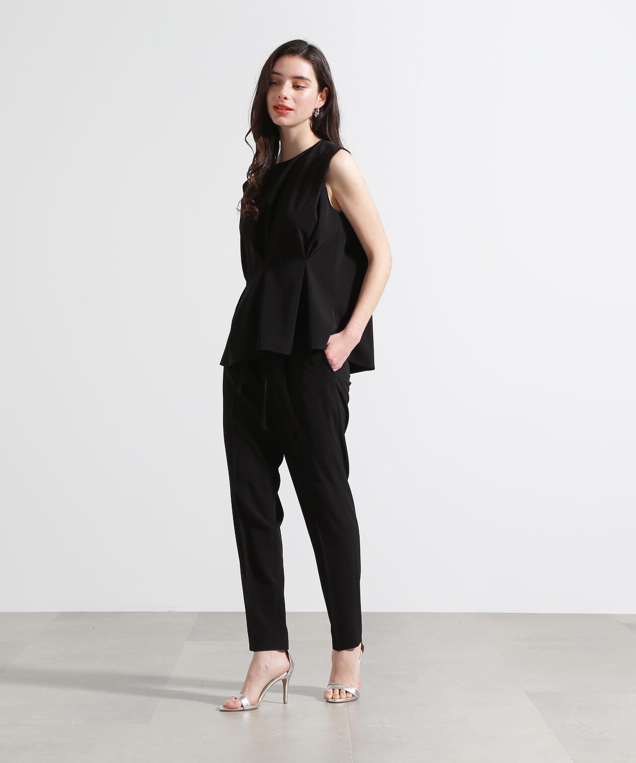 690a0ffe-624b-58d6-8054-eef95a4685fe_Image