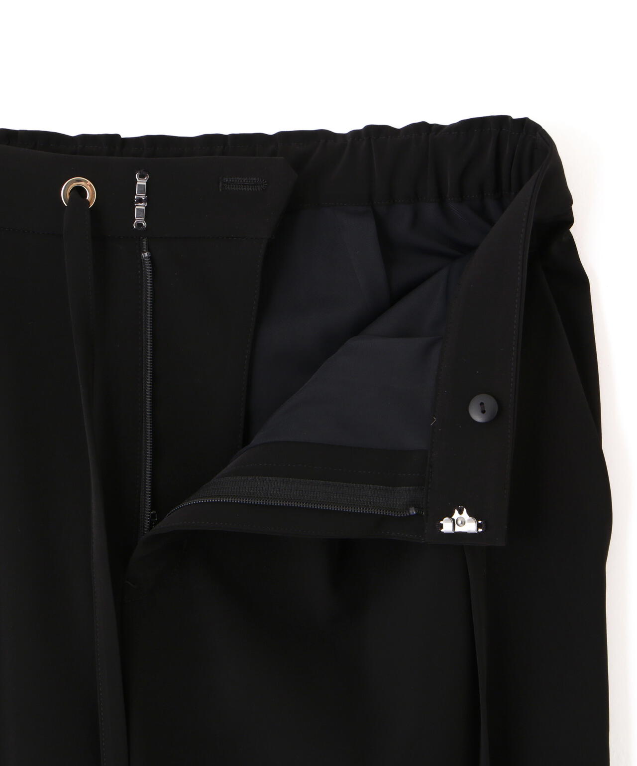 8f4c8b8f-1656-5edf-a845-f8901a4911de_Image