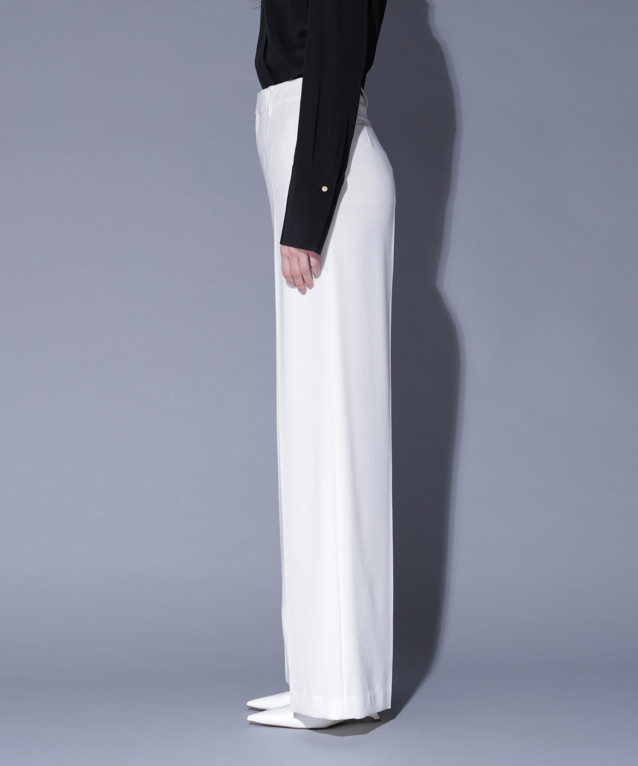 センターシームセミワイドパンツ_