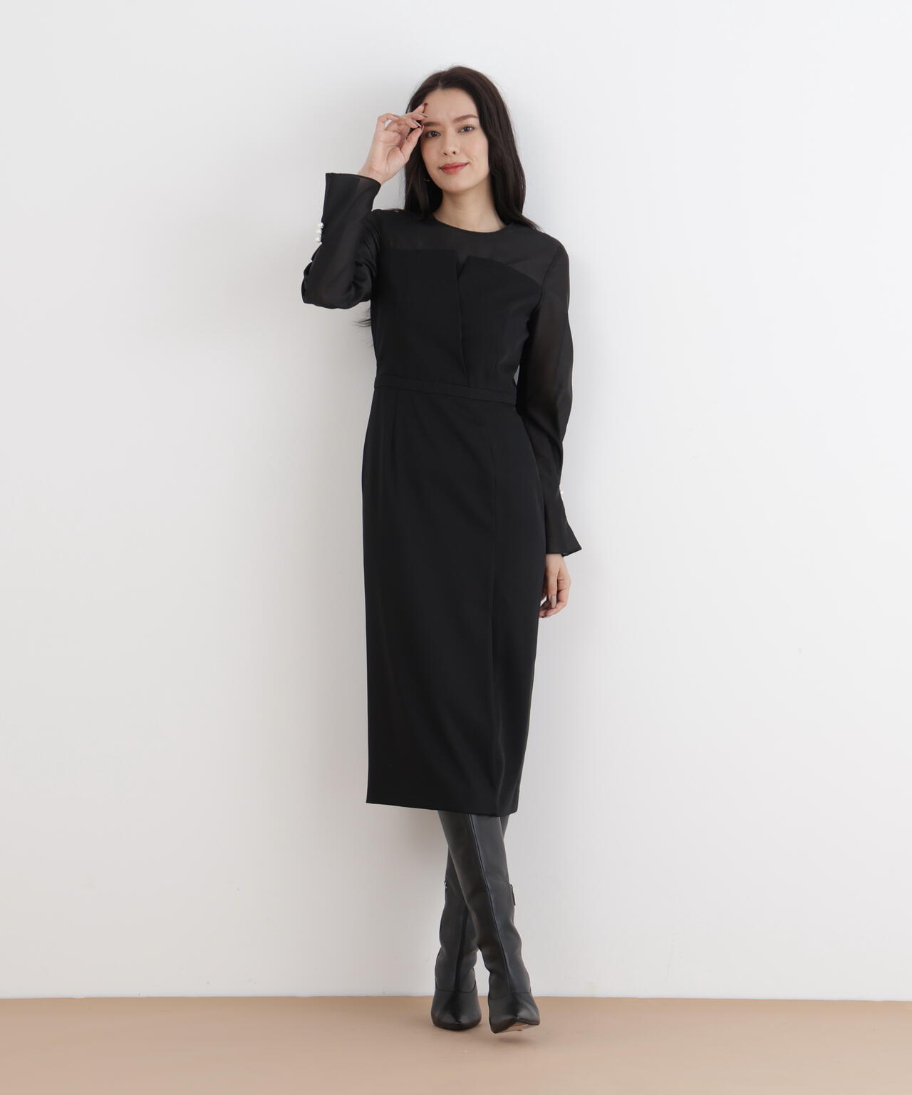 パールスリーブドッキングワンピース