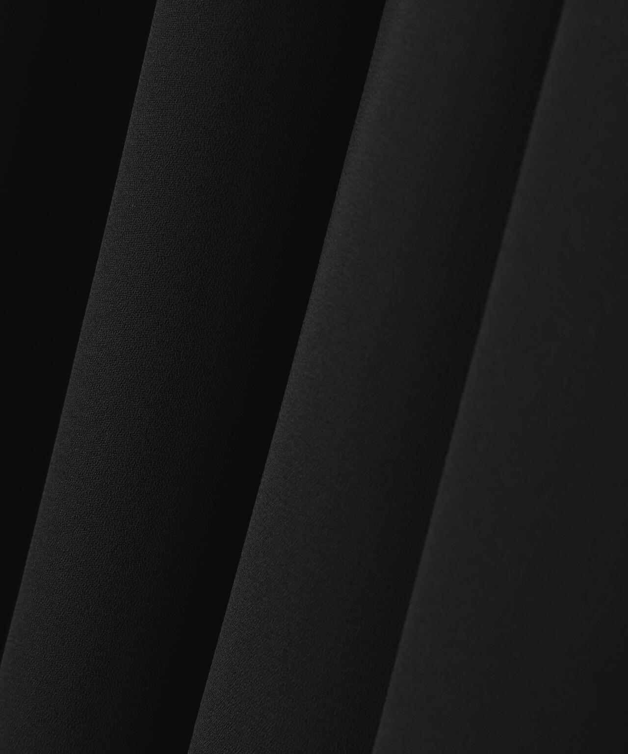 タックフレアジョーゼットワンピース