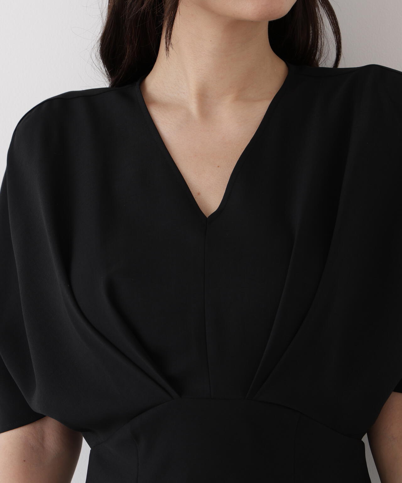 ストレッチツイルVネックワンピース | PINKY&DIANNE（ピンキー