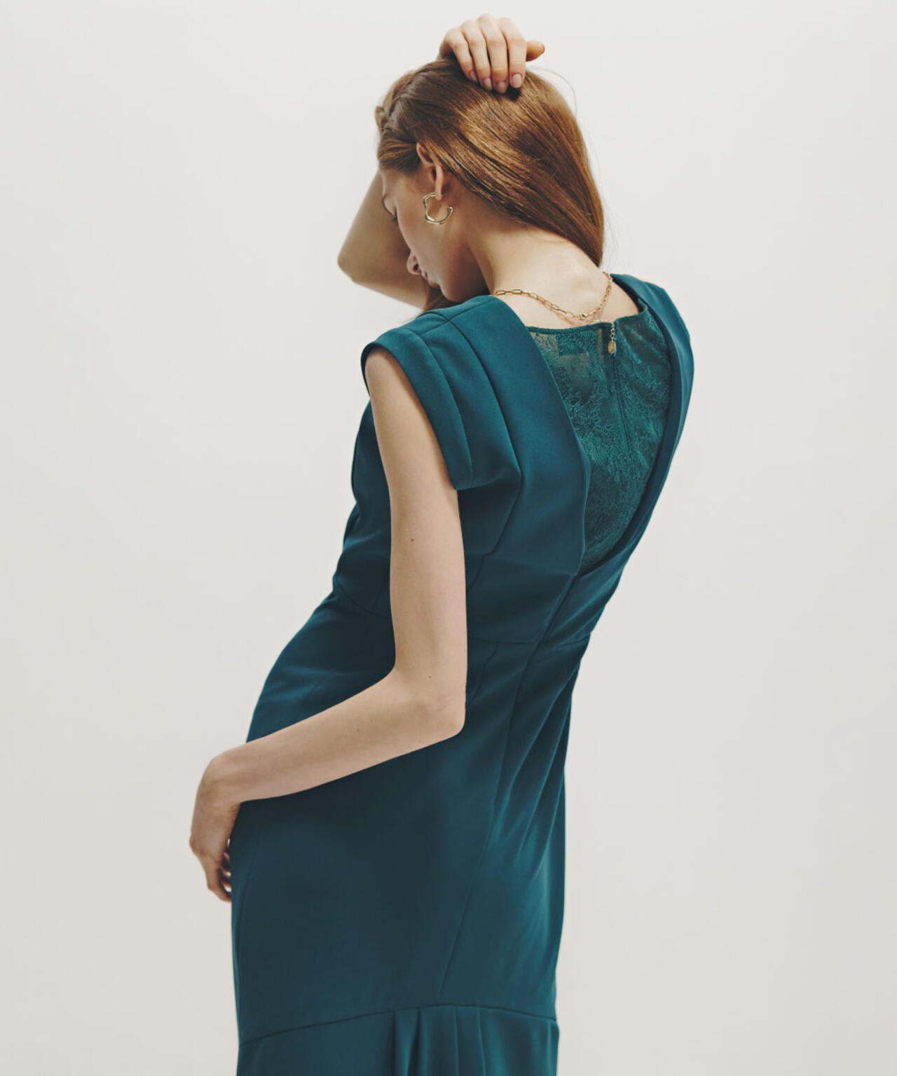 【URBAN PRECIOUS】レースコンビタイトワンピース