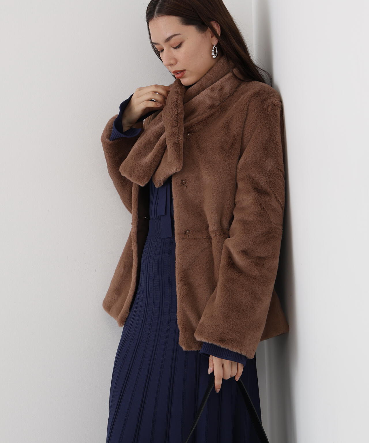 ティペット付きフォーファーショートコート