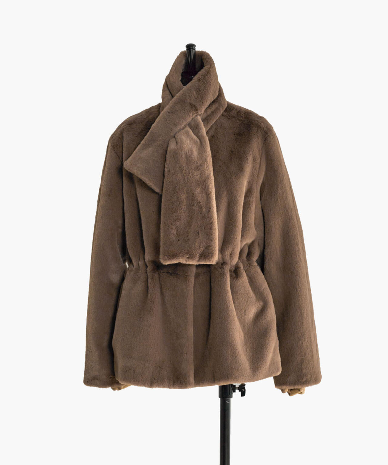 ブラウンファーショートジャケット Mサイズ　ピンキー＆ダイアン ティペット付きフォーファーショートコート | PINKY&DIANNE（ピンキー