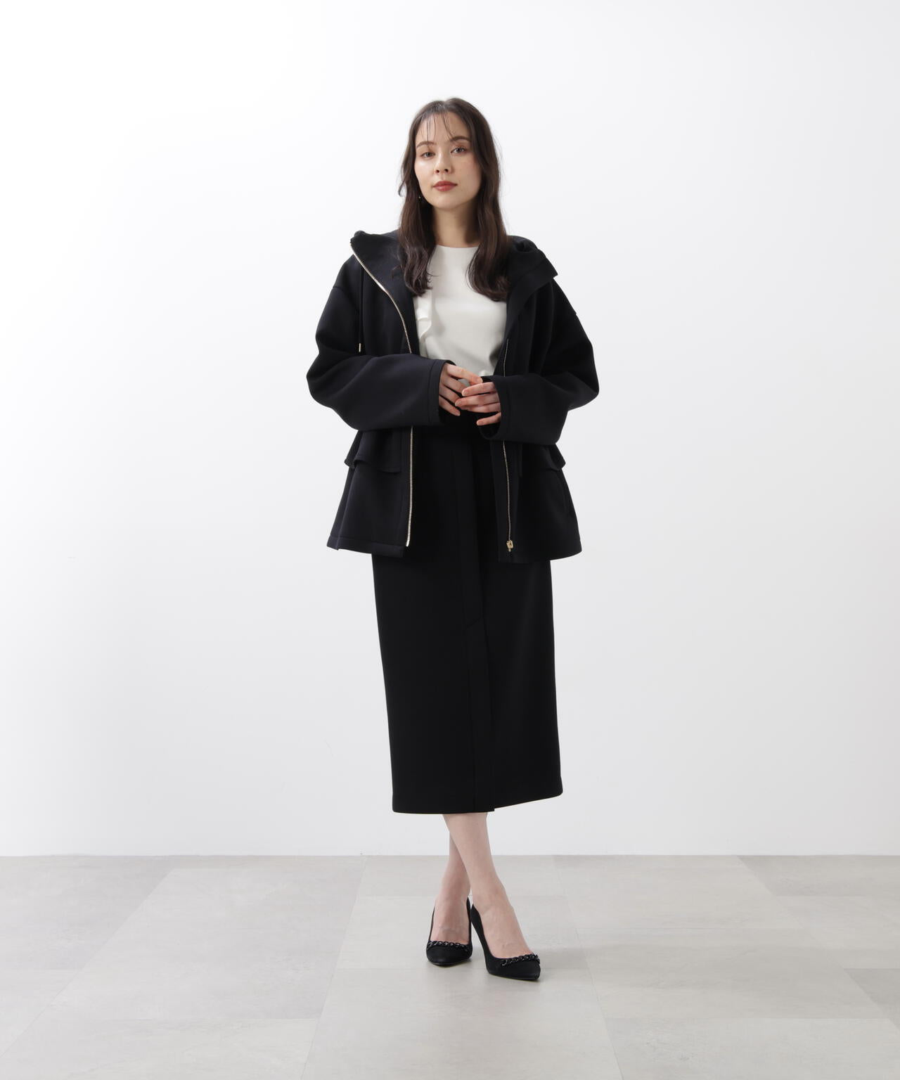 ウエストフレアダンボールフーディー