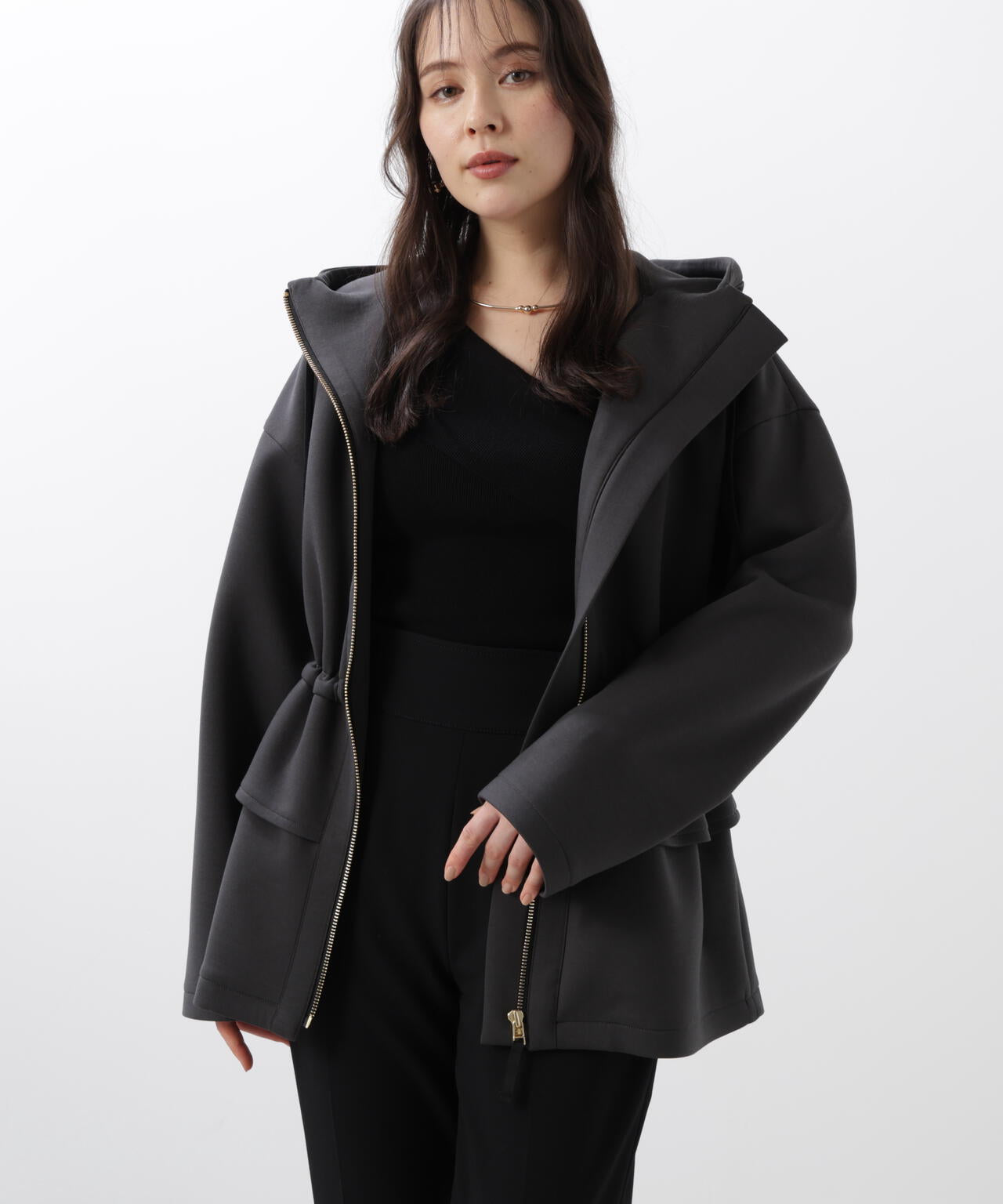 ウエストフレアダンボールフーディー