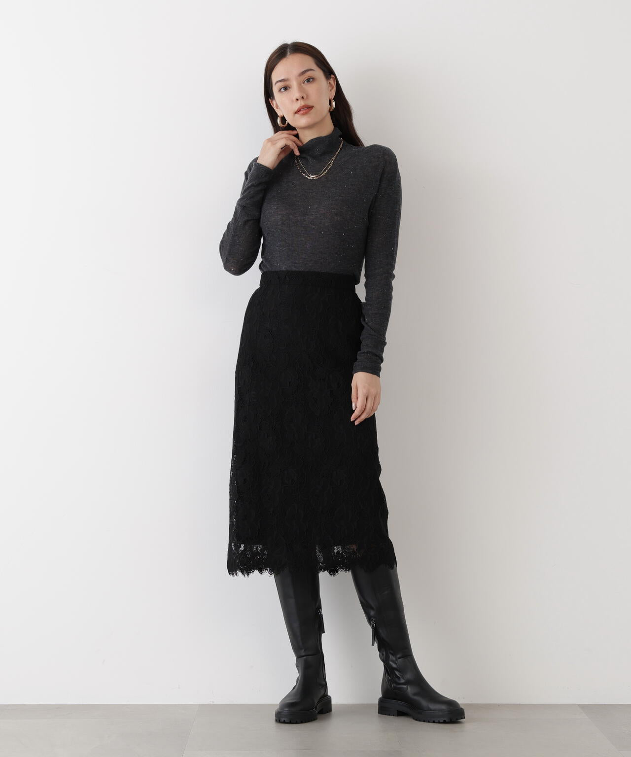 スパンコールシアーモックネックプルオーバー