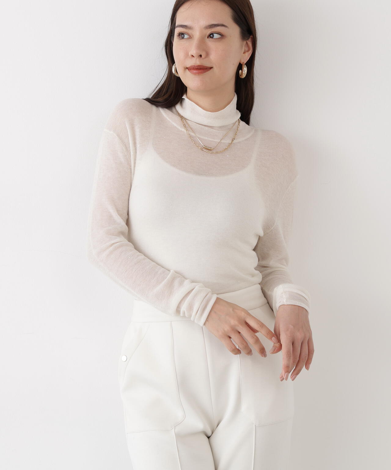 スパンコールシアーモックネックプルオーバー