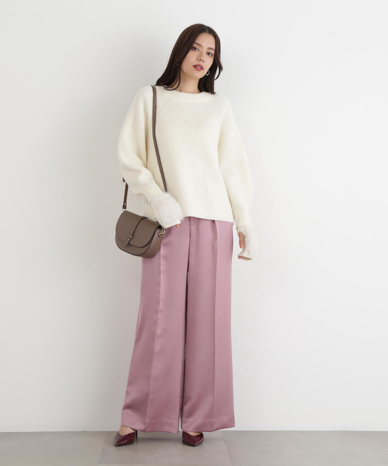 ファーグローブ付き畦ニットプルオーバー