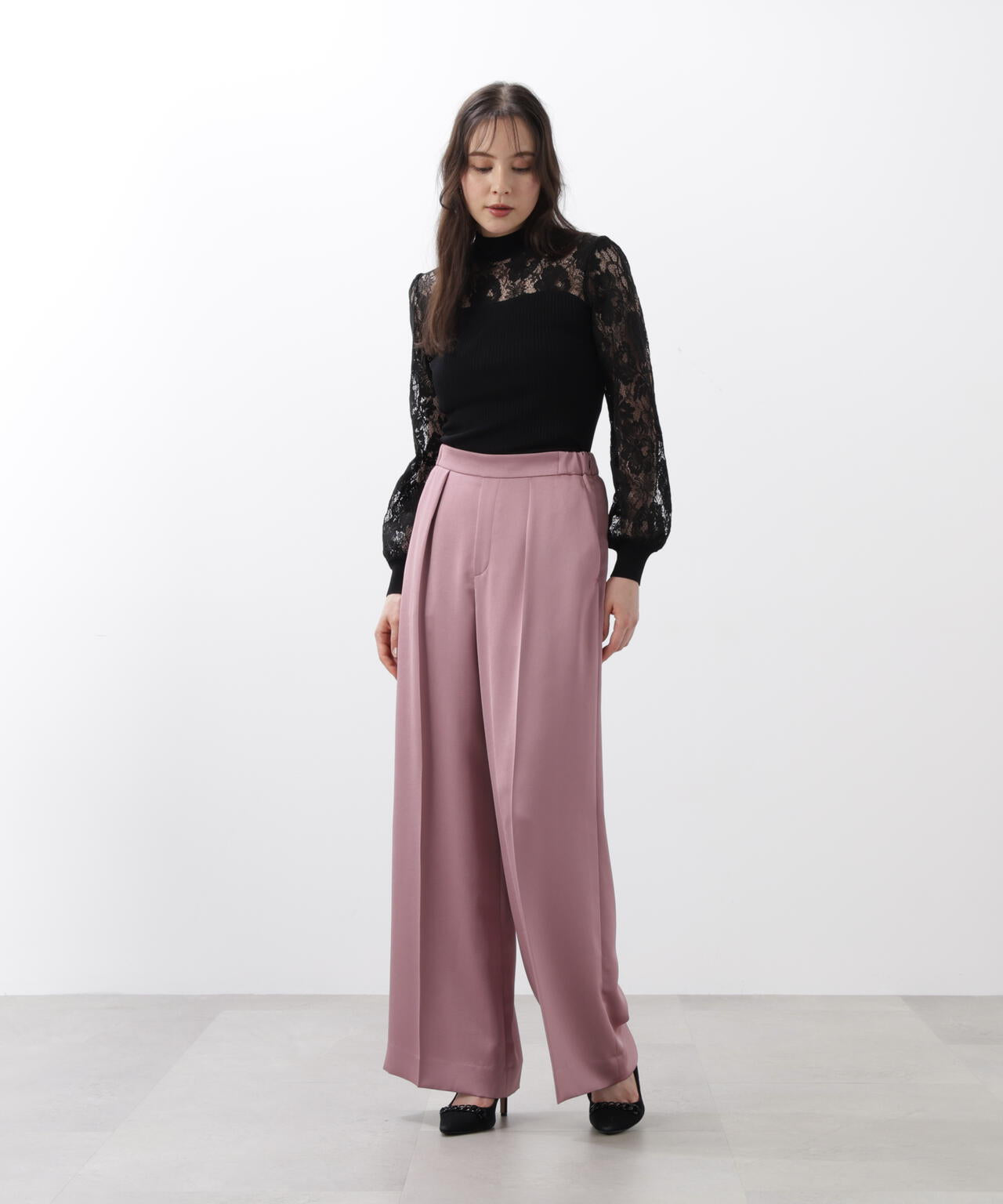 レースコンビモックネックニットプルオーバー