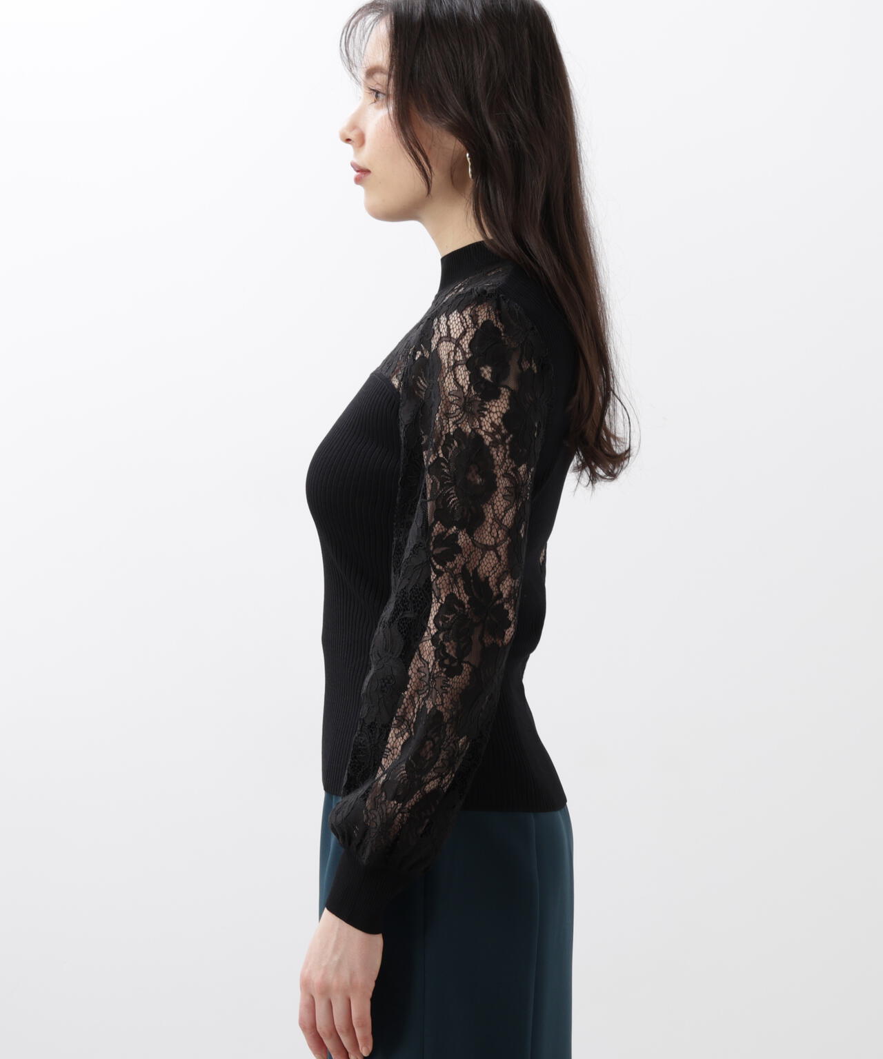 レースコンビモックネックニットプルオーバー