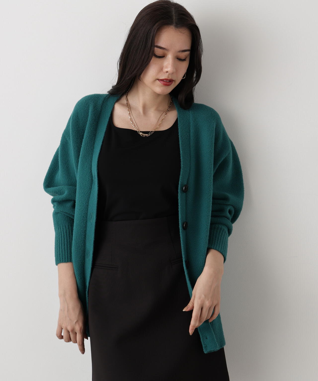 ［WEB限定カラー］フェザーヤーンオーバーカーディガン