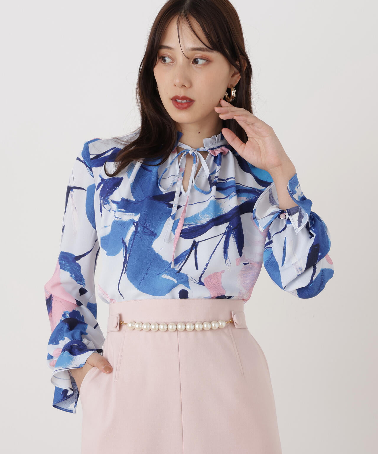 フラワープリントギャザーブラウス