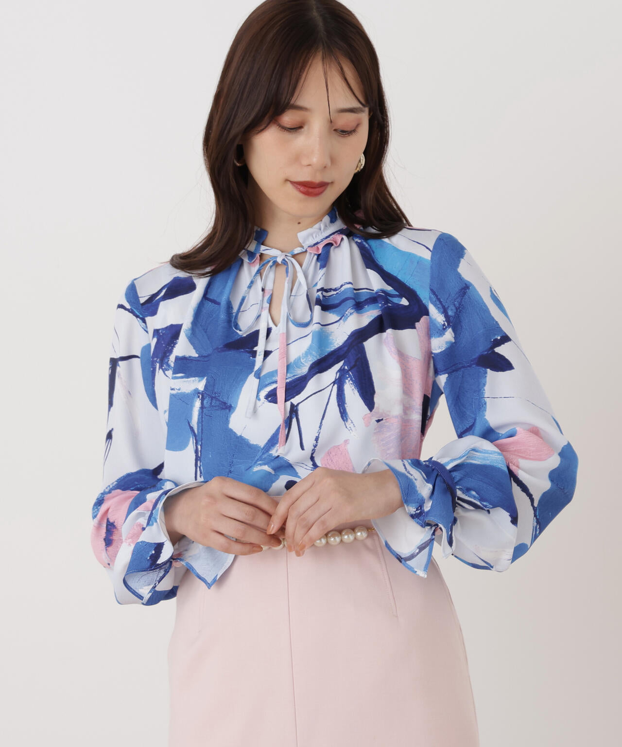 フラワープリントギャザーブラウス