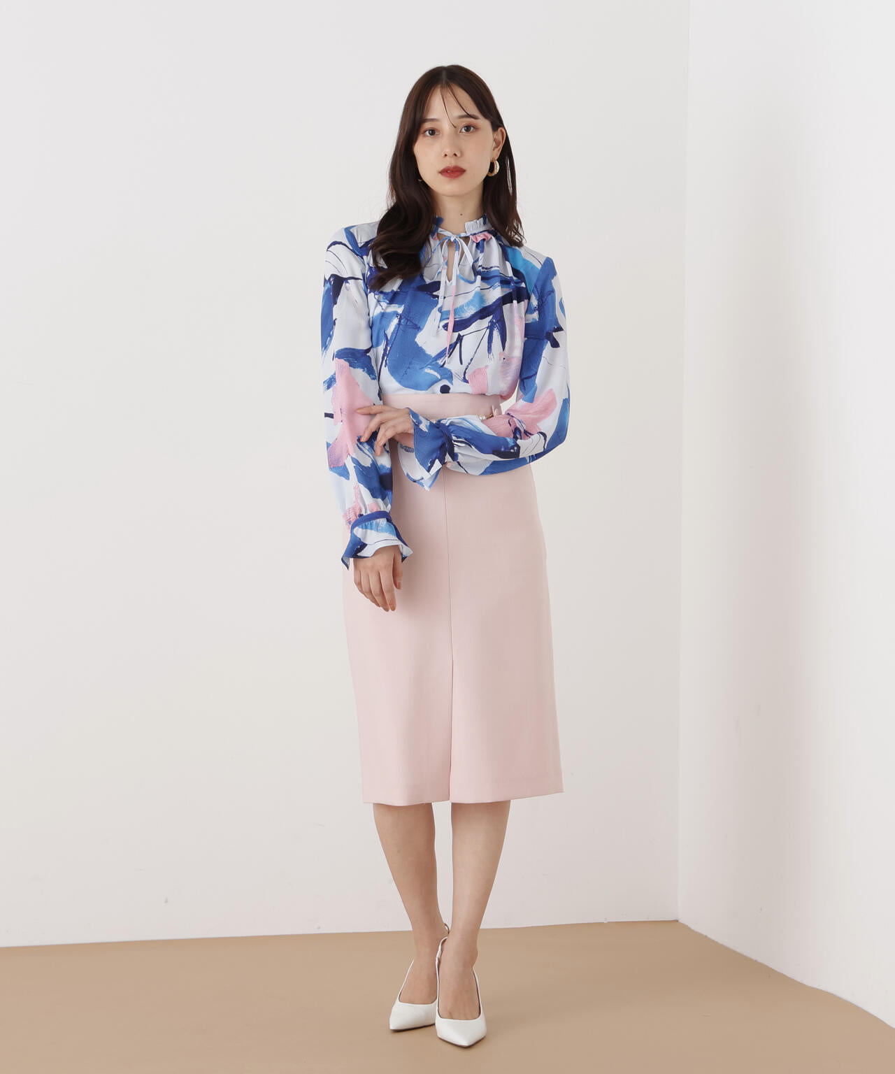 フラワープリントギャザーブラウス | PINKY&DIANNE（ピンキー&ダイアン