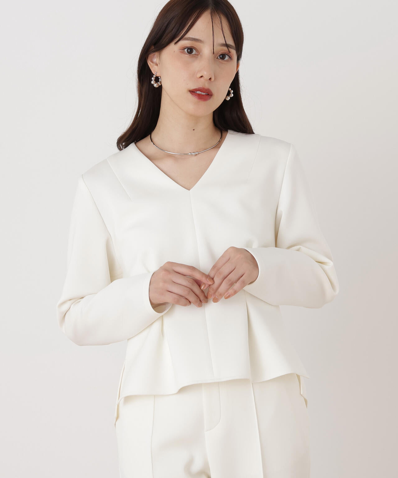 タックフレアダンボールブラウス