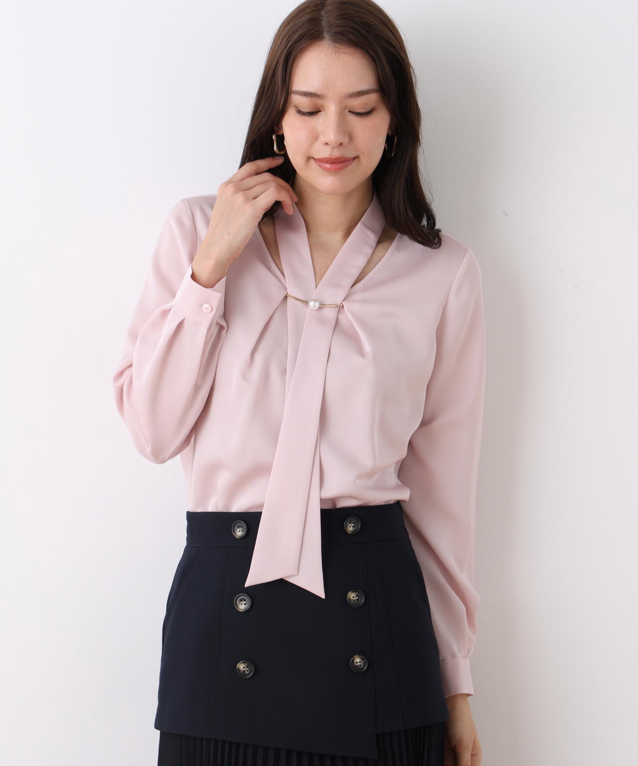 美品✨アナイ現行　ドットプリントボウタイブラウス　2way　38　 差し色ピンク 美品✨アナイ現行 ドットプリントボウタイブラウス 2way 38 差し色