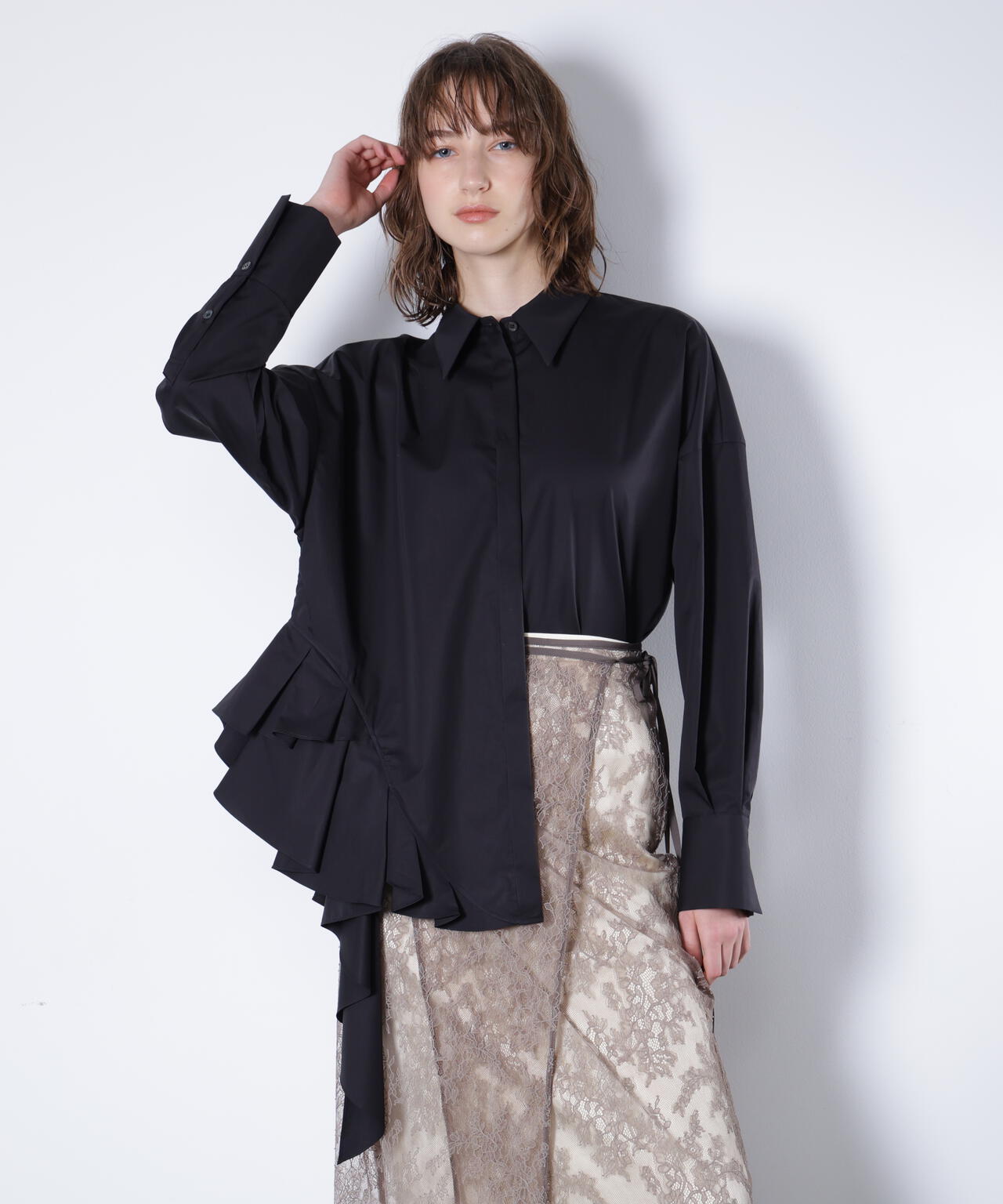 ラッフルシャツ_