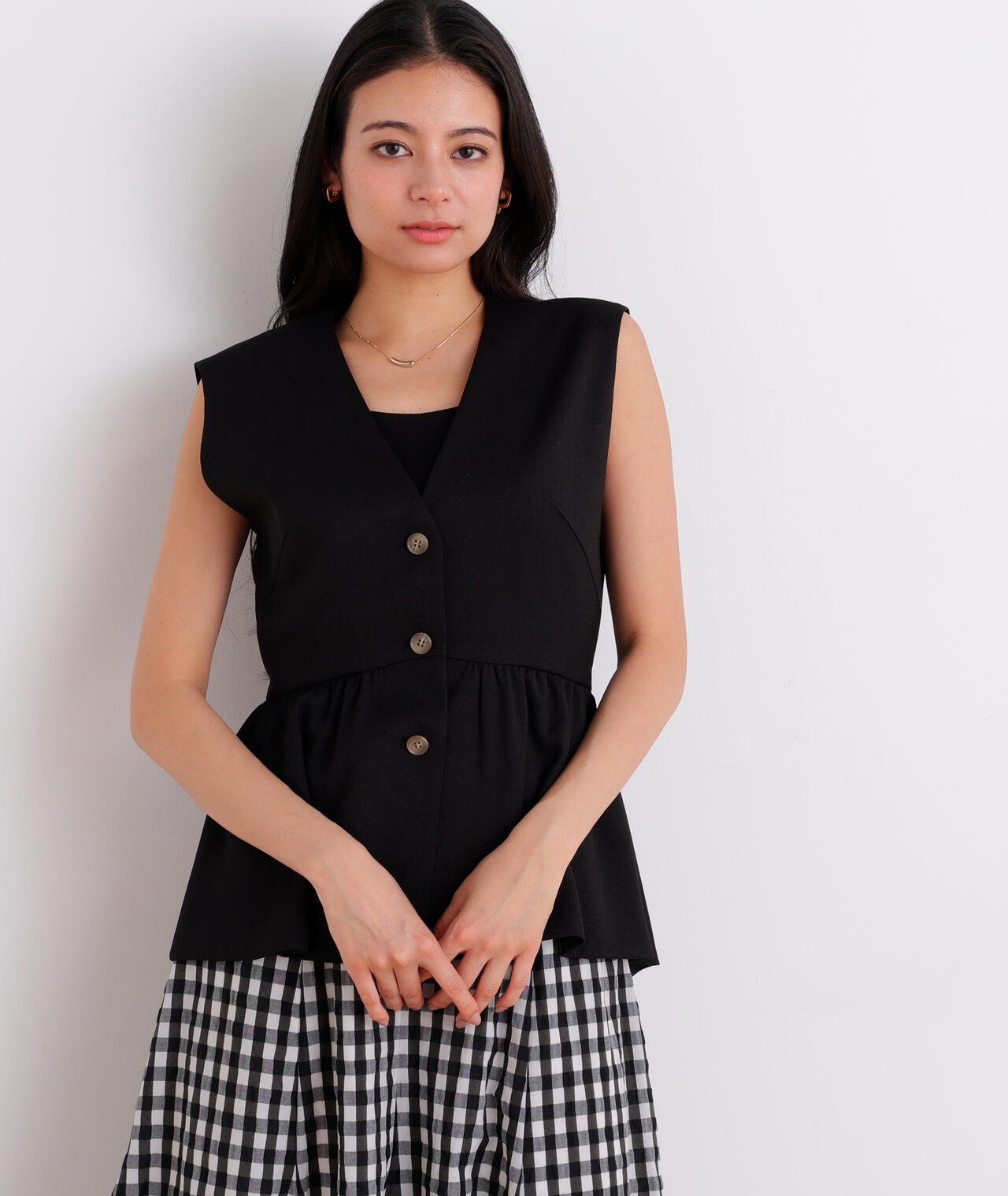 167cm B:82 W: 62H:88 着用サイズ：38