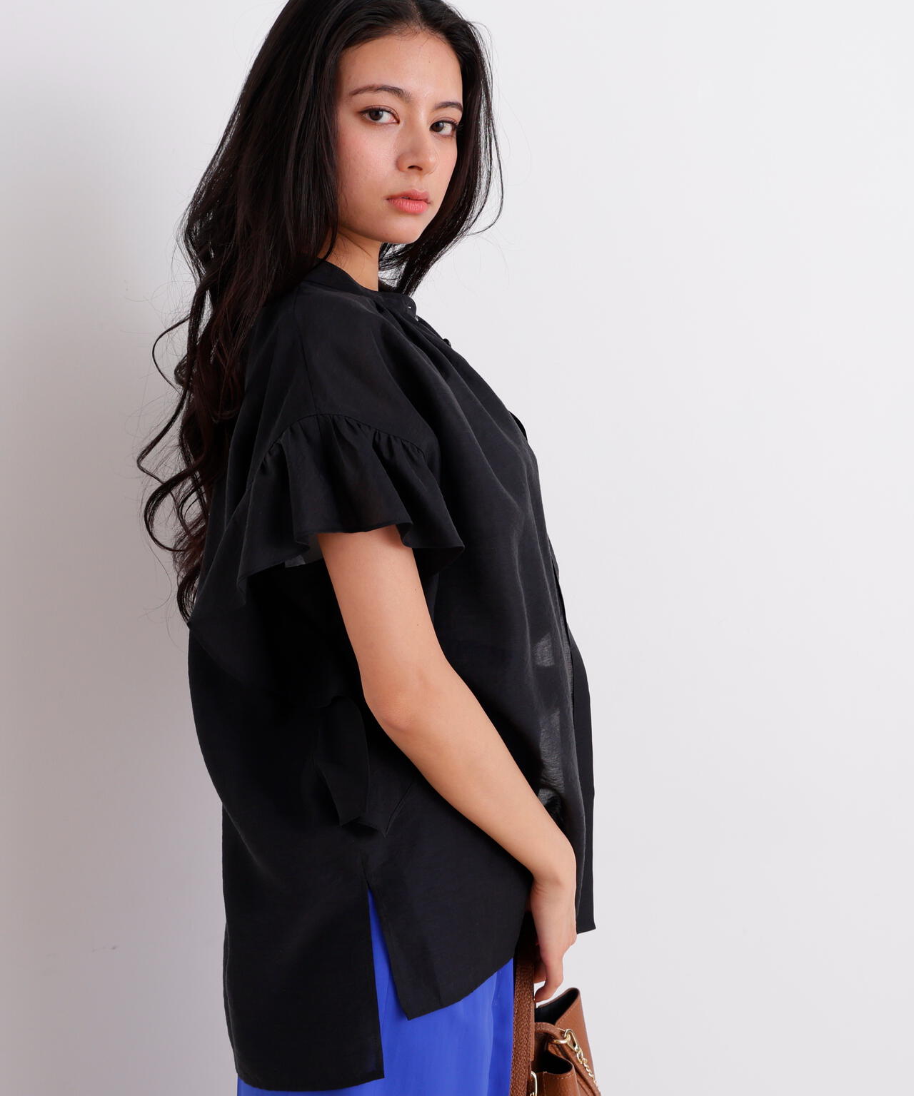 ラッフルスリーブブラウス