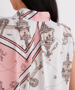 167cm B:82 W: 62H:88 着用サイズ：38