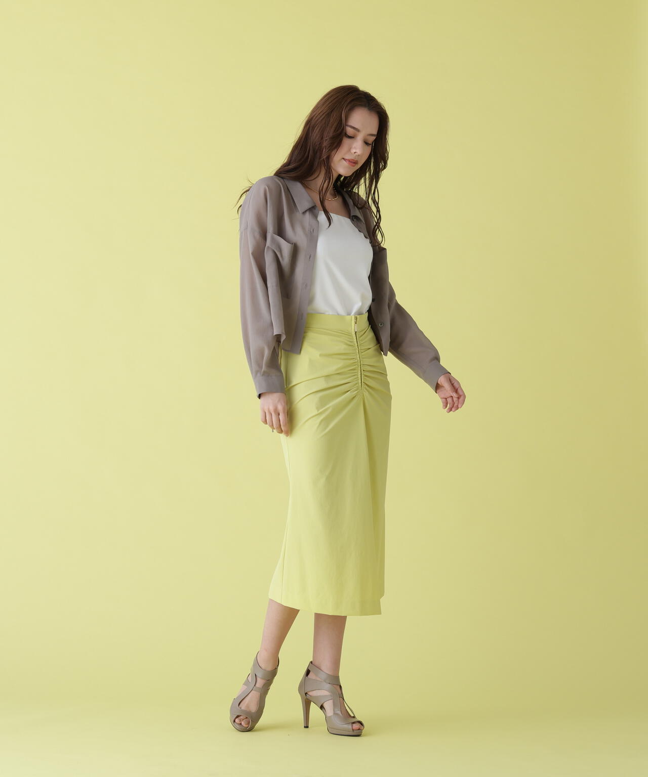 172cm B:86 W:62 H:91 着用サイズ：38