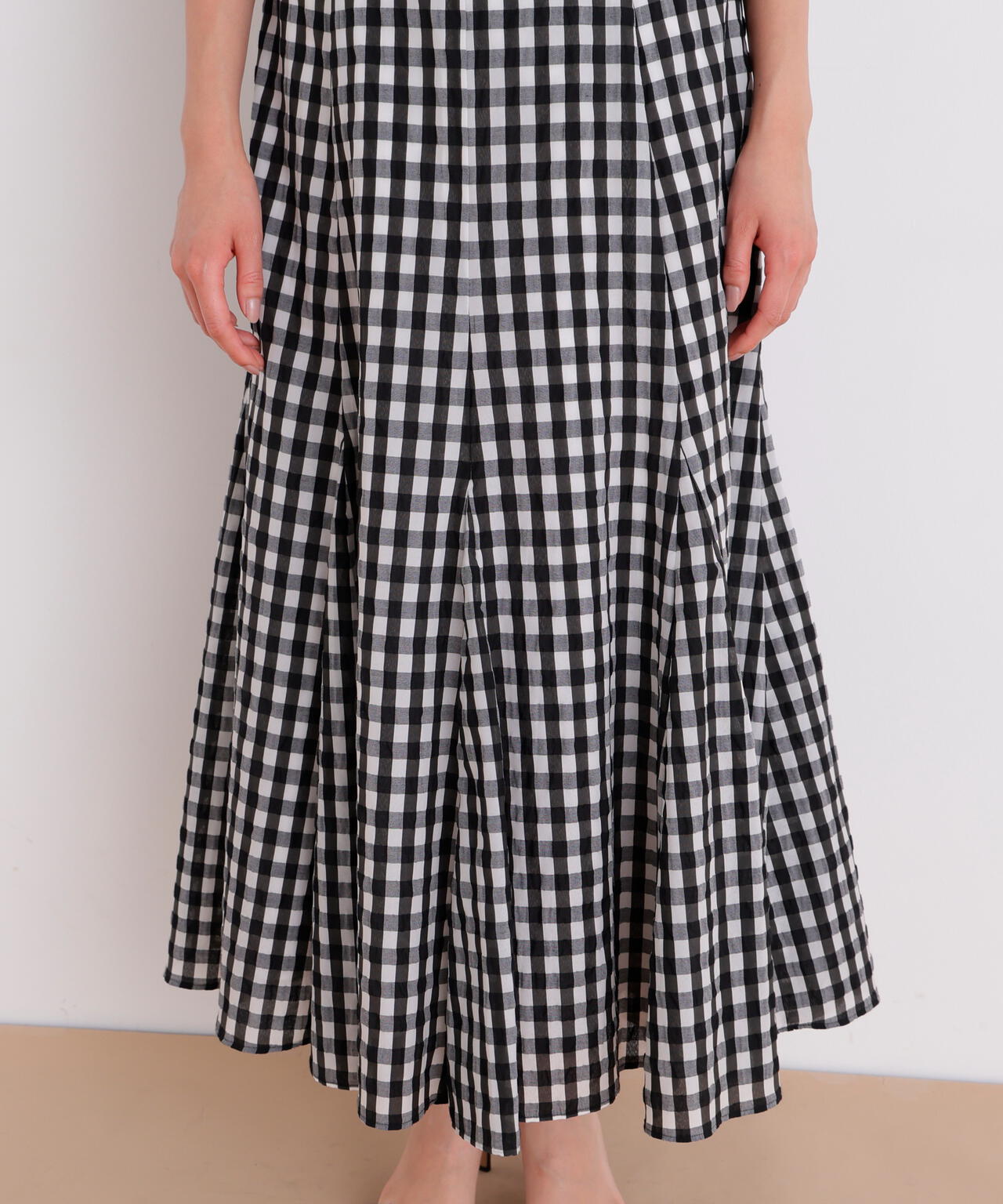 シアーローンボリュームフレアースカート