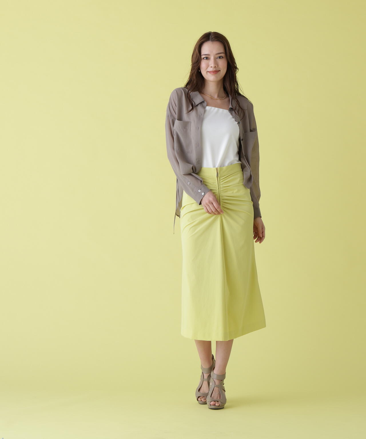 172cm B:86 W:62 H:91 着用サイズ：38