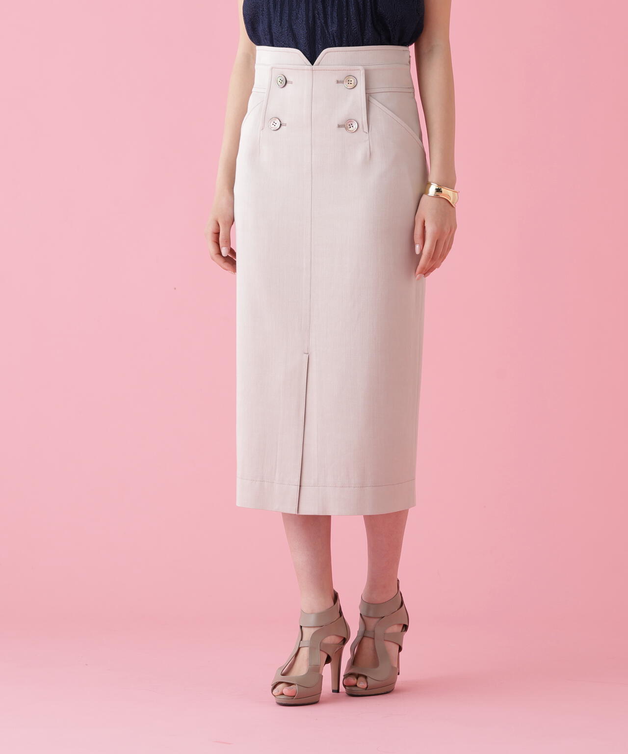 170cm B:76 W:60 H:84 着用サイズ：38