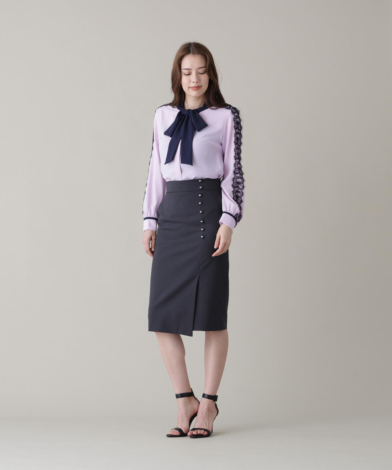 172cm B:86 W:62 H:91 着用サイズ：38