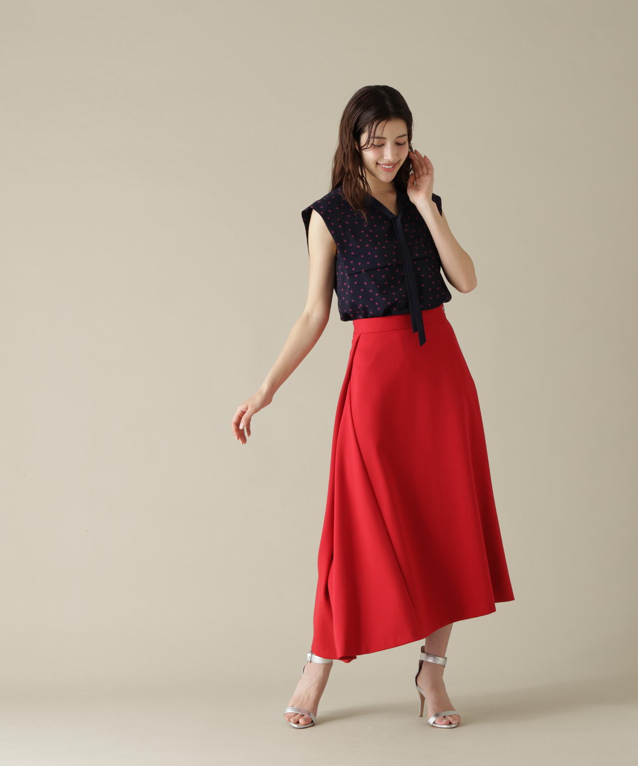 ALAIA 赤 アシンメトリーフレアスカート コットン　XS アシンメトリータック＆フレアスカート | PINKY&DIANNE（ピンキー