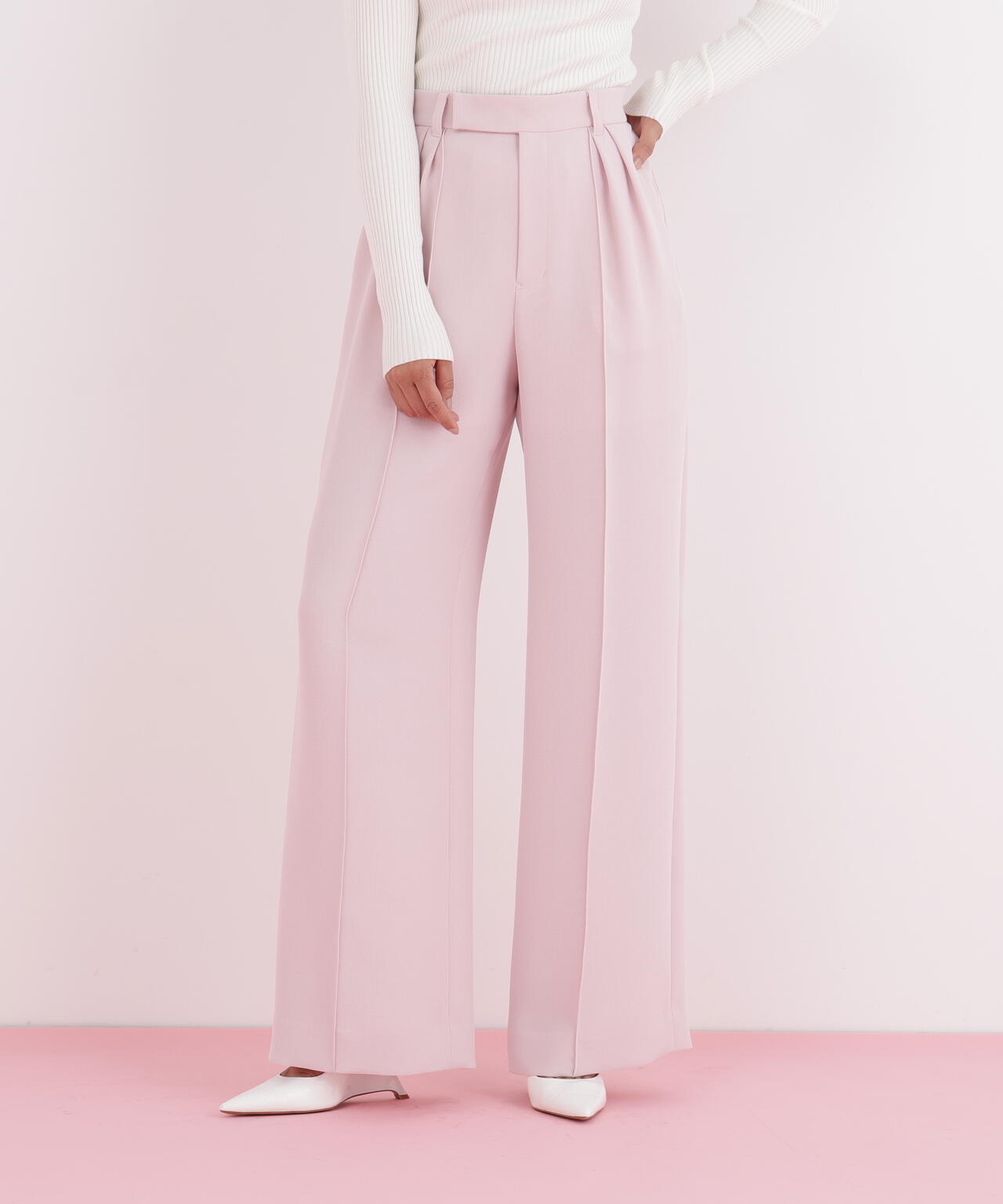 センターシームパンツ