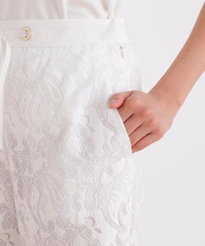 167cm B:82 W: 62H:88 着用サイズ：38