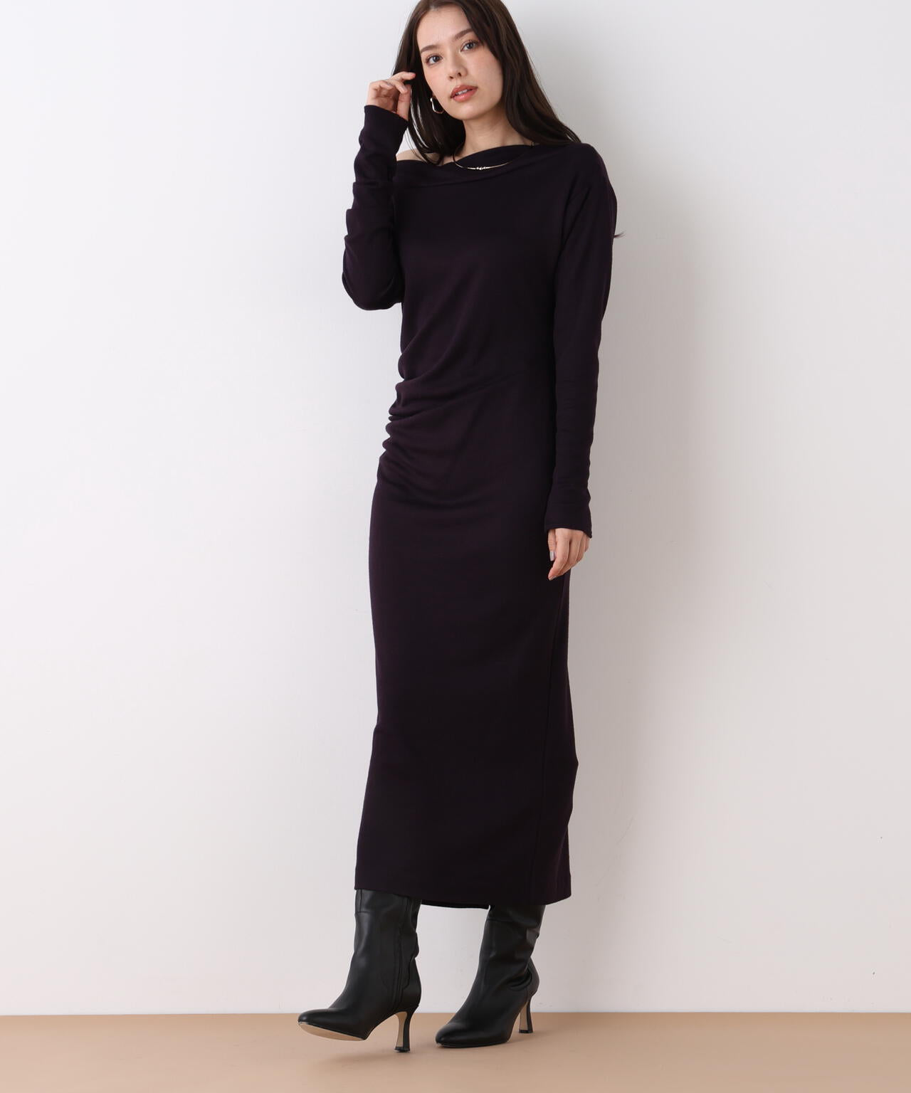 ウールジャージタックドレープロングワンピース