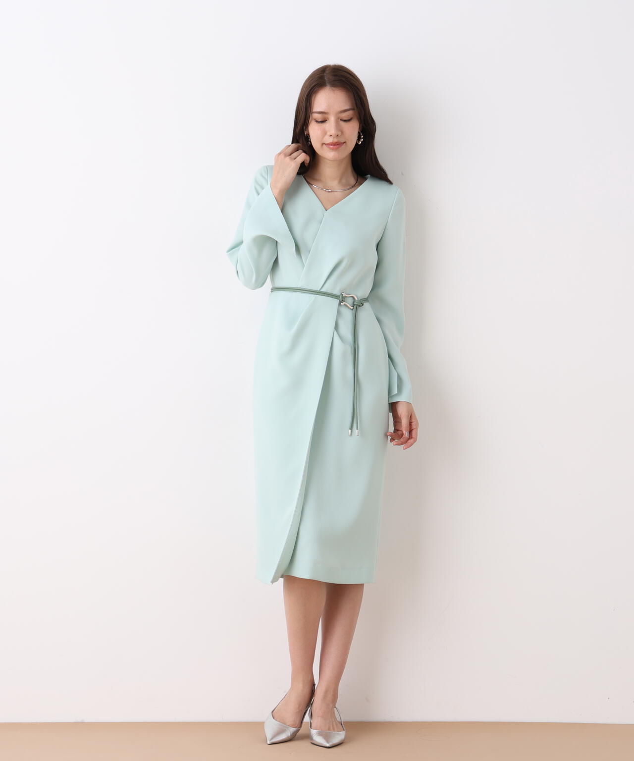 タッククロスウエストワンピース