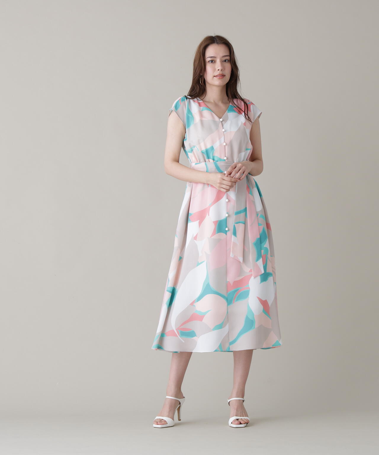 172cm B:86 W:62 H:91 着用サイズ：38