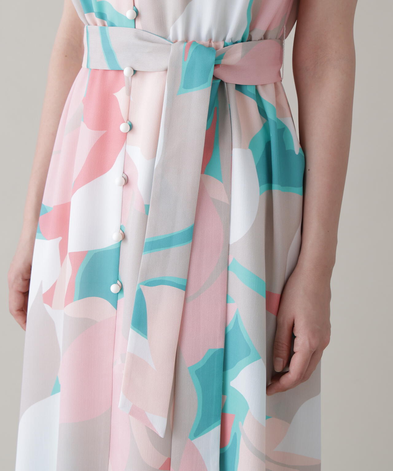 172cm B:86 W:62 H:91 着用サイズ：38