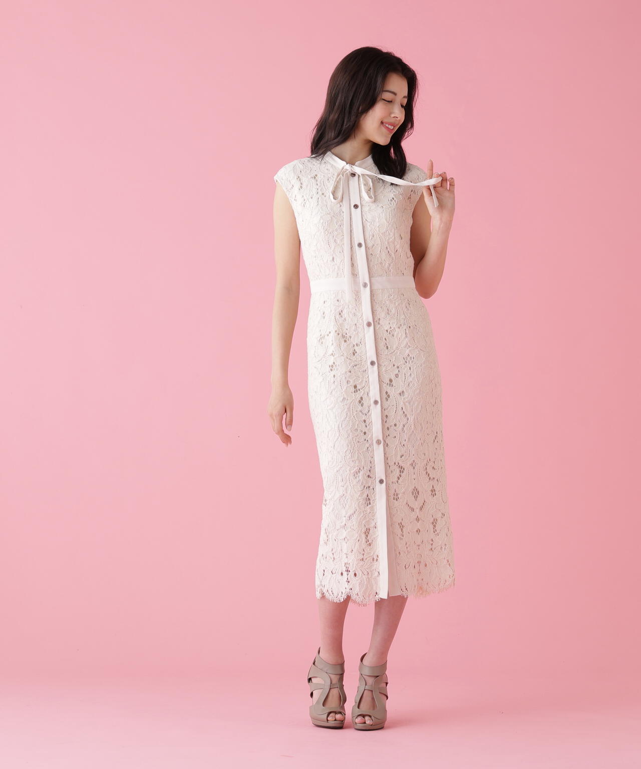 170cm B:76 W:60 H:84 着用サイズ：38