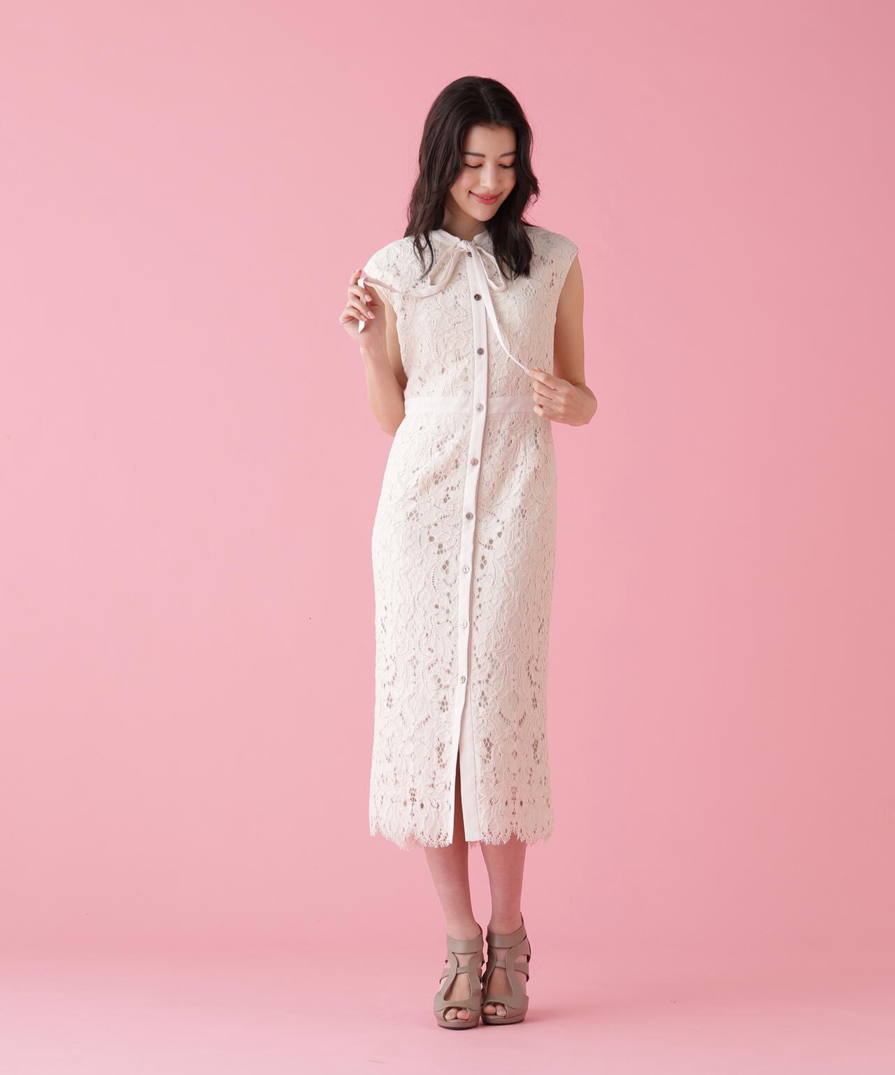 170cm B:76 W:60 H:84 着用サイズ：38